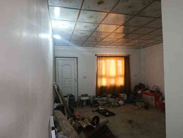 بيت لبيع بختياري  شارع عصائب  مساحته الدار 100متر  سعره 30مليون  ***********استفسار
