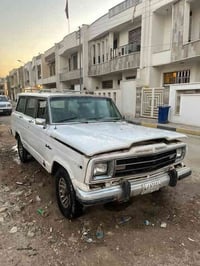 سياره جيب وكنر موديل قديم من النوادر يمكن منها بالعراق بس (٣)سيارات شغ...