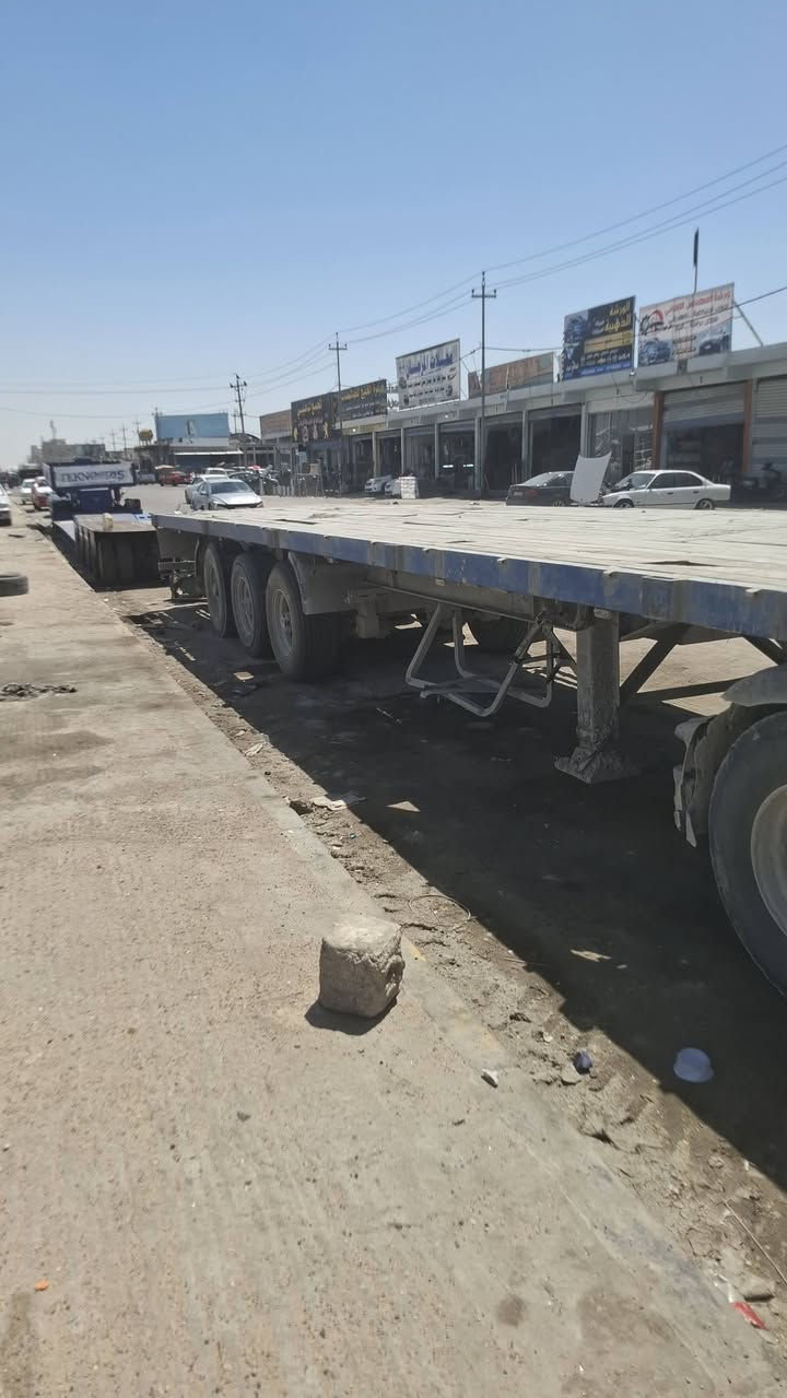 مكانه البصره حي الزيتون 40 وبيه مجال
كمل المقطع للخير ***********
