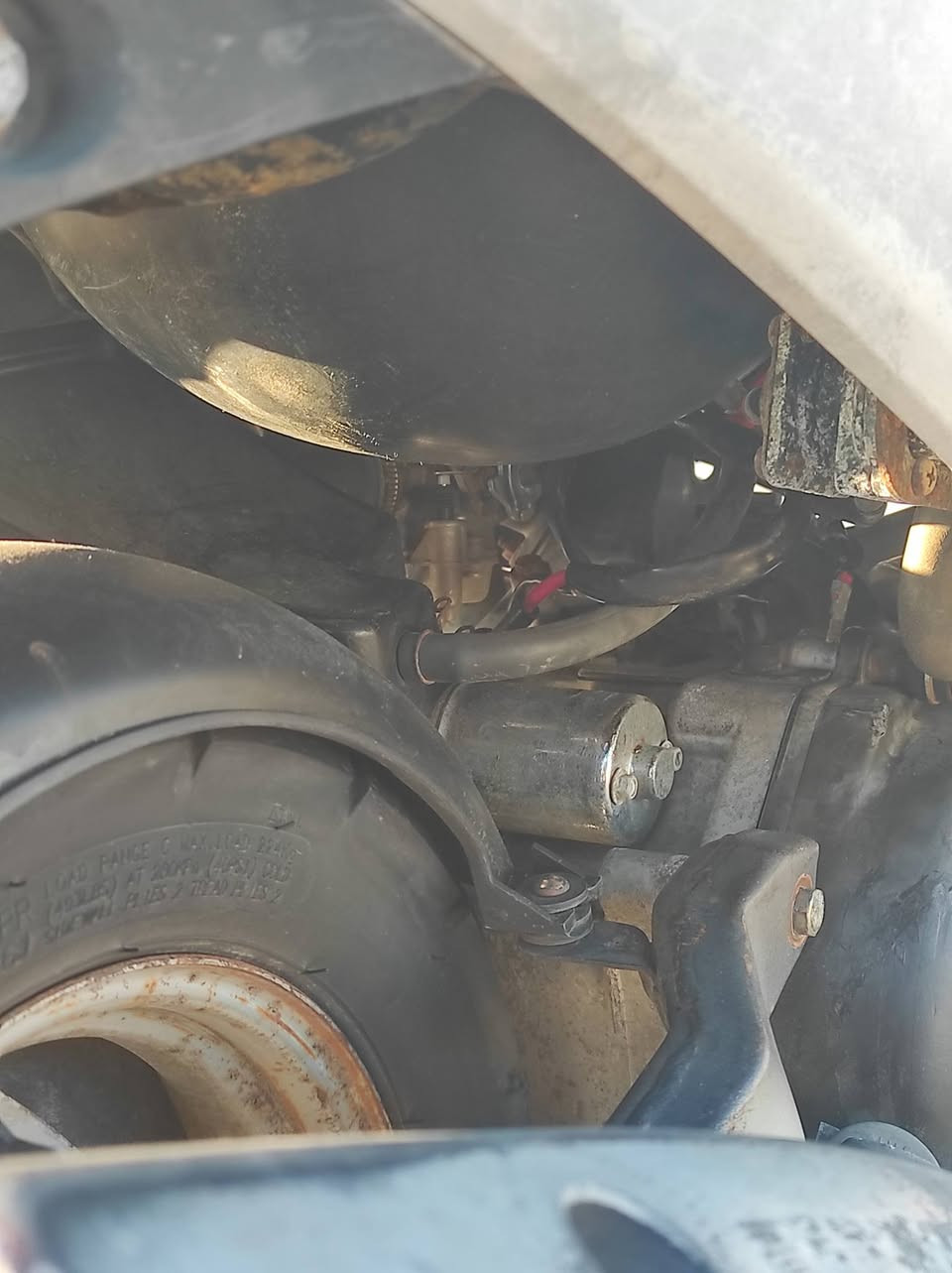 السلام عليكم 👋
دراجه ماكس منغولي للبيع فقط الدراجه مكفوله وجازة من كلشي سلف هندر كهربائيات كلها شغاله الدراجه ع الفحص لا تبخير لا تنقيص لا نضوح وع الفحص ما مفتوحه شلعه ومعدل ع الشرط السعر 850وبيه مجال 
 *********** 📞
