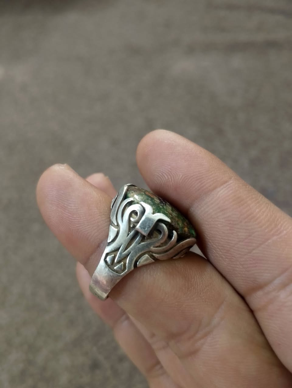 مجموعة خواتم للبيع السعر بالخاص 
مكاني بغداد اختار اليعجبك دز صورتة يجيك سعرة عالخاص


**إذا كنت صاحب هذا الإعلان وتريد حذفه لأي سبب، رجاءا أرسل رسالة إلى الدعم الفني**