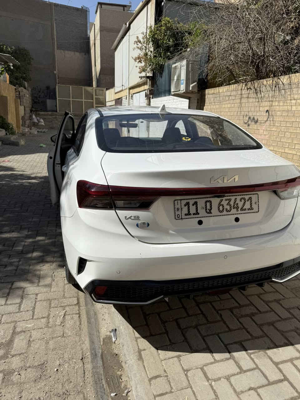 سيارة K3 وارد خليجي بأسمي
🔹 الموديل 2024

🔹ماشية 29 ألف كم

🔹 محرك 1500 دوش 8 نوزلات

🔹 گير طيارة

📌 المواصفات:

🔸 فتحة سقف

🔸 اوتو هولد

🔸 4 وضعيات قيادة

🔸 سايد بريك بصمة

🔸 بصمة أبواب + تشغيل بصمة

🔸 دخول ذكي مع نظام ترحيب عند الاقتراب

🔸 داخل جلد أسود وماروني فخم

🔸 شاشة وسط

🔸 كامرة خلفية بمنظورين + إضاءة أرضية عند الرجوع

🔸 حساسات ركن

🔸 صندوق ذكي

🔸 مري شفط

🔸 نظام تنقية الهواء

🔸 حساس ضغط الإطارات

🔸 نظام مانع انزلاق

🔸نظام مانع الضباب

🛠 السيارة مسويتلها إدامة كاملة:

✔️ بلكات أصلية جديدة

✔️ تنظيف نوزلات

✔️ شوتة جديدة

✔️ فلتر تبريد جديد

✔️ دهن اصلي

السيارة مادرتلها غير البانزين المحسن ابداً جاهزة وما محتاجة أي صرف

ملاحظة:

بيها طخة خفيفة بالجاملوغ عكس السايق واضحة بالصورة.

💰 السعر: 143 ورقة قابل للتفاوض

للاستفسار خاص أو اتصال 📞 (***********)

متواجد واتساب
