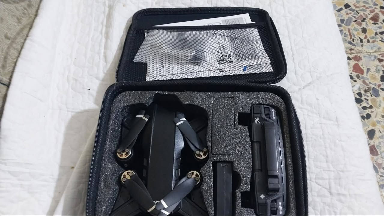 طياره ندرون اريده مراوس بتلفون وهم بيعه مكاني رمادي جمعيه ***********
