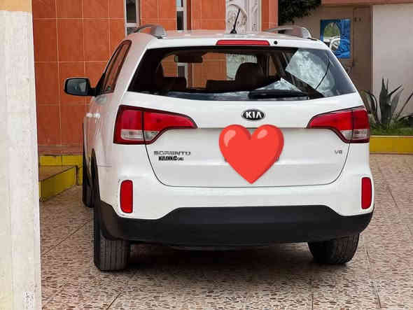 سلام عليكم كيه سورنتو 2014
محرك6
تبريد 3
نضام ايكو 
7راكب 
ملاحضه بيها بطارف البونيد 5سانتيم صبغ 
ورصعه بل سكف طالب عليه 180
*********** مكاني كركوك عمل الشعبي
