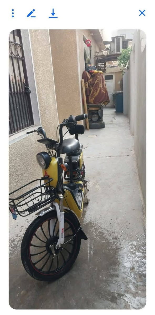 السلام عليكم ورحمة الله اخوان دراجة شحن لبيع وبسعر مناسب وكهربايتهة شغلة بس بطاريات هابطات وتوصل خاص


**إذا كنت صاحب هذا الإعلان وتريد حذفه لأي سبب، رجاءا أرسل رسالة إلى الدعم الفني**