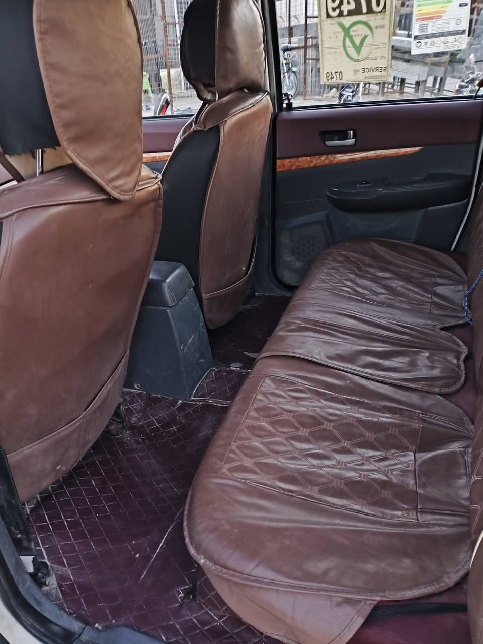 سلام عليكم للبيع سكاي 2018رقم مثنى محرك قبل شهر شاده جديد كير مكفول حداده جديده تخم تاير جديد سياره نضيفه وما متعوبه تبريد ثلج تراي وين ما يعجبك مكاني سماوه سعره 60بيه مجال لشراي وهاذه رقمي للاستفسار ***********
