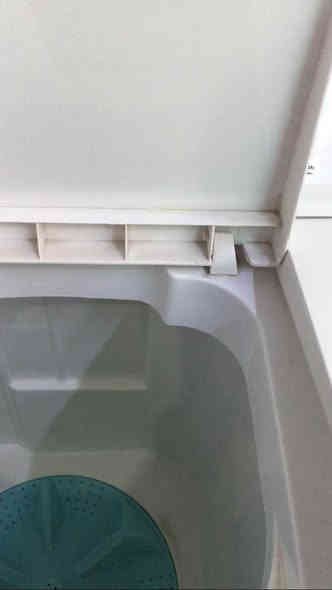 غساله هيتاشي ٨كيلوشغال بشرط للبيع سعر ٩٠ومجال ت ***********دهوك نزاركي دهوك
