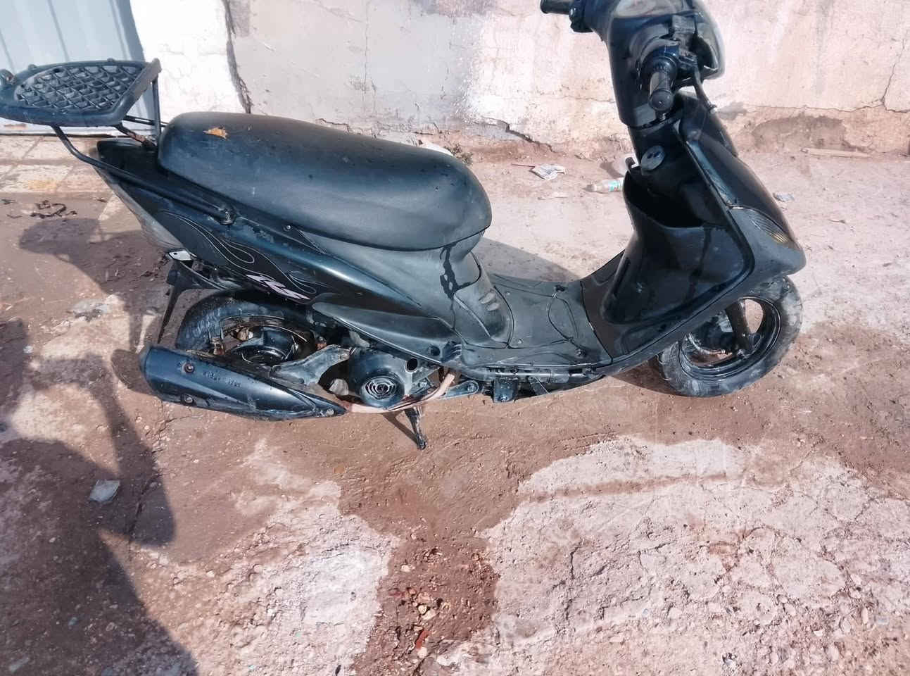 ماكس عدله بلادي مكفوله جيب الف مصلح يفحص كهرباياات شغاله 
هندر واحد بكل وقت 
دراجه نقص بيه بسيط باتري 
شراي خاص يجي مكاني مهندسين


**إذا كنت صاحب هذا الإعلان وتريد حذفه لأي سبب، رجاءا أرسل رسالة إلى الدعم الفني**