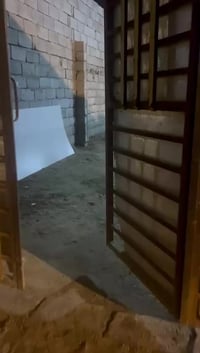 بيت للاجار العنوان الزيتون نهر المحجر شارع حسينية ام البنين سعر الاجار...