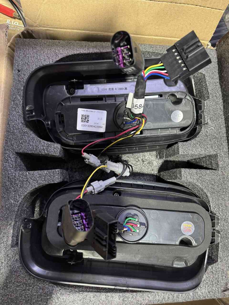 بكلايت مني   للبيع. التوصل على رقم
***********
