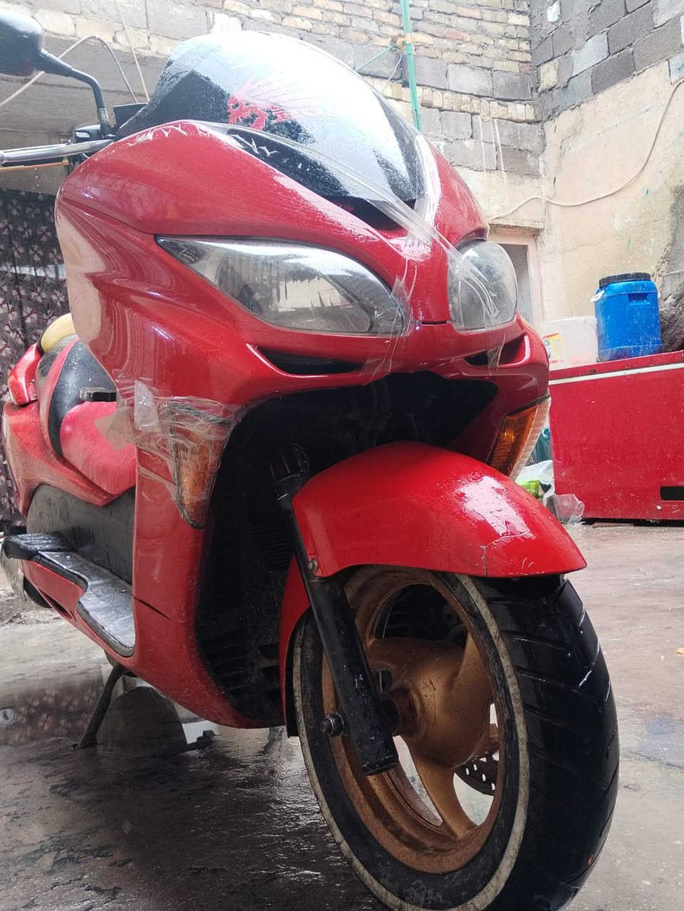 سلام عليكم شلونك دراجه فورزه صفر تسعه عميه نضافه فول مثل ما تشوفون نكره سلف سعرهه مليون وميه  وبيهه مجال حك الجيه مكان بغداد الحميديه رقمي ‏‪***********‬‏
