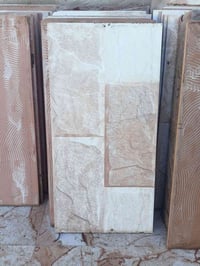 عندي سراميك مال واجهيا تقريبن 80 قطعه البيع 07510615996