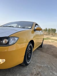 ليفان • ٢٠١١ • اوتماتيك