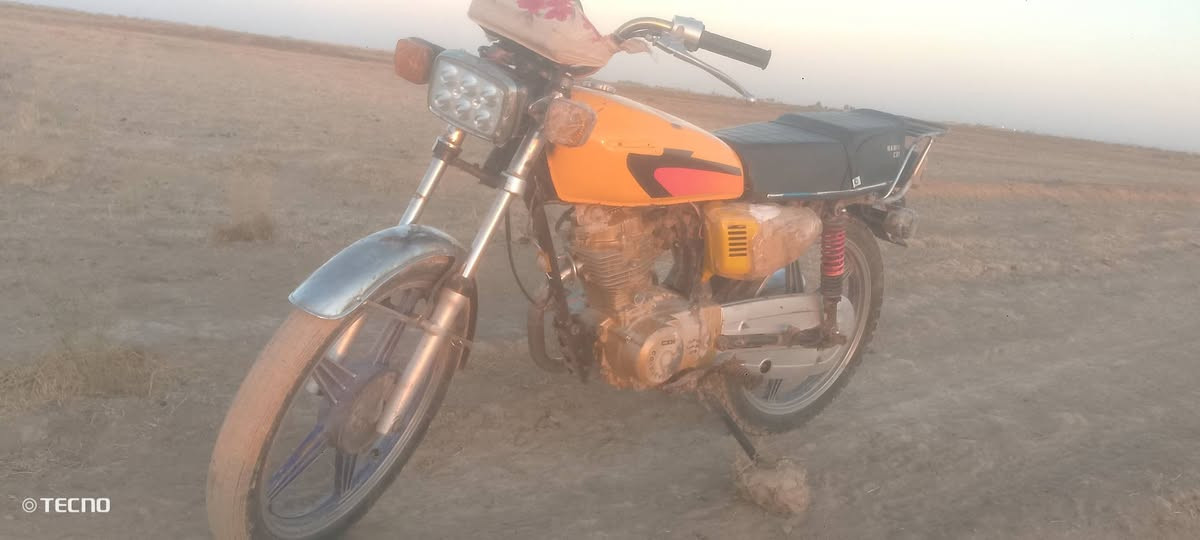 السلام عليكم دراجه للبيع ايراني كلك كلك موديل 16 بيها خيط تبخير مكان بناحيه الاصلاح السعر 250 وبيها مجال وهذا رقمي بواتساب‏‪***********‬‏
