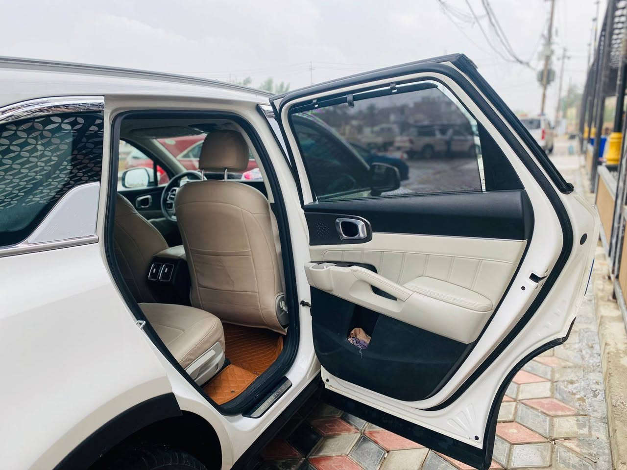 سورنتو 2023 خليجي كفاله عامه
محرك 6 سلندر رقم أربيل فول عدا البانوراما
ماشيه ٧٩ الف
مكانها الصويره
سعره 279 $ قابل للتفاوض
بيع او مراوس بتاهو برمير 2025 مع الفرق
للأتصال ***********
