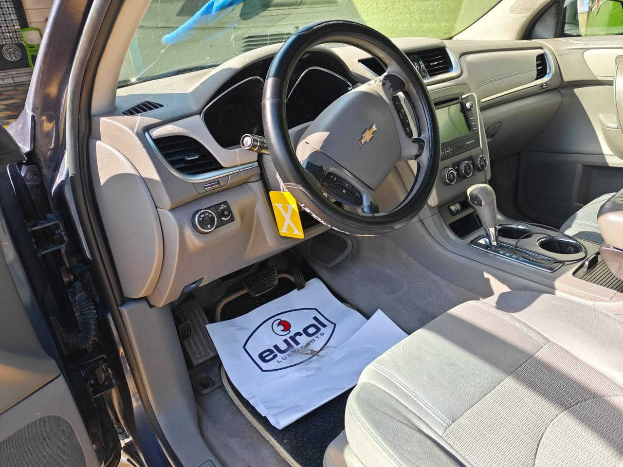 شوفر ترافرس LT
2013
حادث اميركا جاملغ خلفي صبغ وباقي الصبغ تطابق لون فقط بدون ضربه أو معجون
 تبريد تدفئة فول سياره أحلى من الصور
مكانها بغداد /المنصور 
بأسمنا السياره
محرك مفتوح مسويله ادامه كامله والسياره جدا ناعمة 
صدر محرك خير من الله 
السعر 110 ورقه وبيها مجال 
***********
***********
