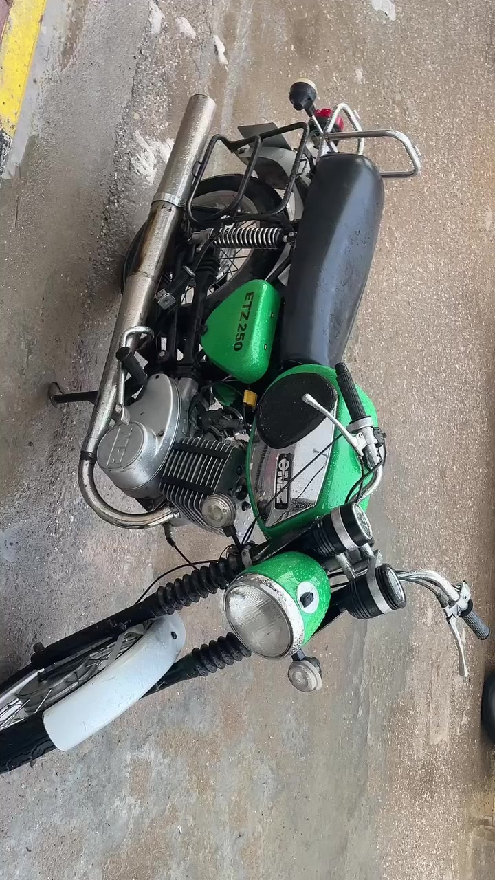 ماطور 81 راس وجعب بلادي مكينه بل جيس سايس 2 ماطور جديد بمعنى الكلمه رقم وسنويه بدون راعي للستفسار ***********
