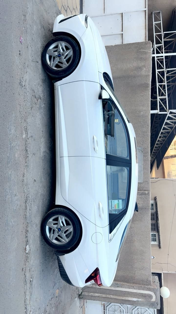 السلام عليكم 
اكسنت 2024 ماشيه 14 ألف سياره بدون صبغ بدون ضرر سلايد دشبول دجتل شاشه ضمان الشركه الاولى مكان سياره بغداد السعر 148$ 
للاستفسار ***********
