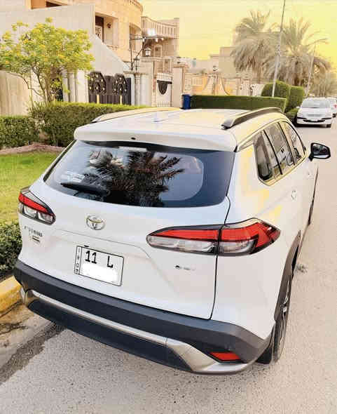 السلام عليكم للبيع تويوتا فرونت لاندر 2025 فول مواصفات فئة ال ((S)) مكينة 2000 اعلى فئه بالفرونت لاندر داخل جلداحمر  اصلي كشن كهرباء لايت زنون 5 عدسات فتحة بصمة قطعتين تبريد صندوق كهرباء ويل كب ((s)) اسود بعدها بوضع الزيرو ماشية 9 مكفولة كفالة عامة من كلشي رقم بغداد الجديد ((السعر 25.500 خمسة وعشرون مليون وخمسمائة او 180 ورقة )) من الاخير للاستفسار اكثر الاتصال ((***********)) مكاني بغداد زيونة.
