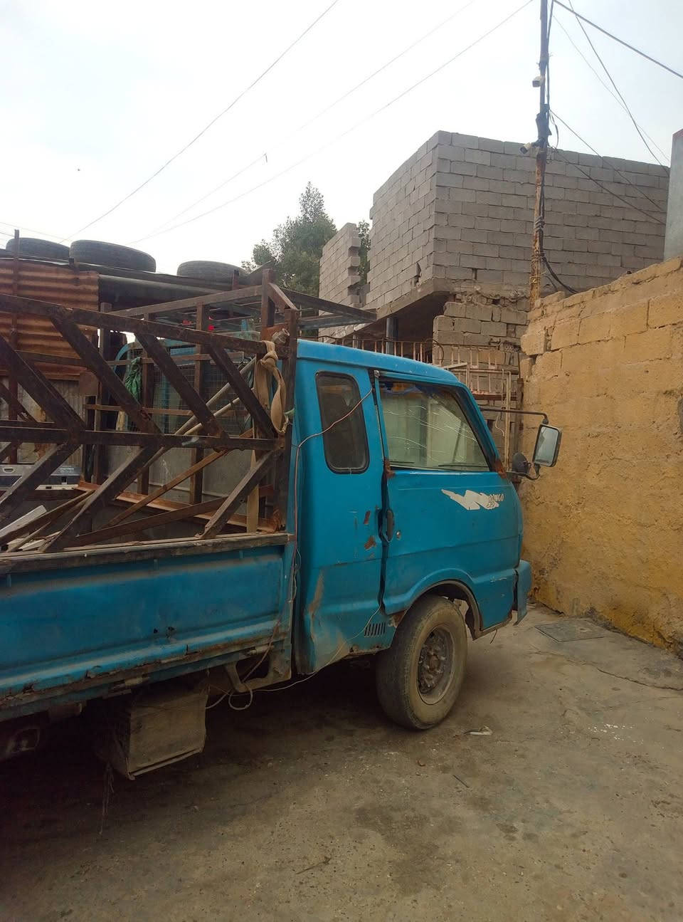 سلام عليكم سياره موديل ١٩٩٦رقم بغداد تحويل ثاني يوم مكان بغداد سعر ٤٢وبه مجال
***********
ملاحظه سنويه ضيعه وبه بلغ سياره بسمي
