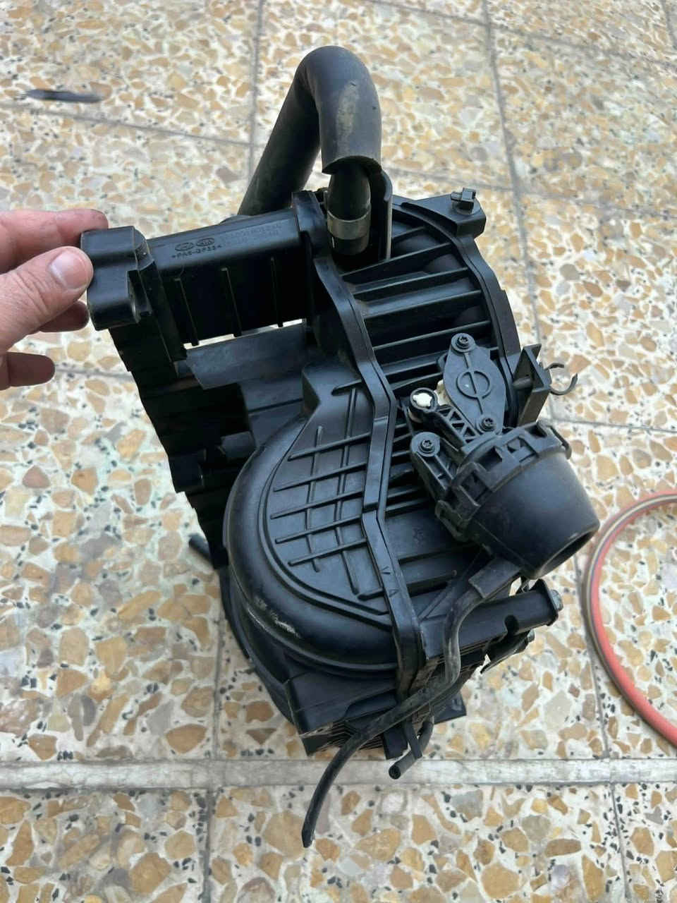 السلام عليكم  ***********
دكشن بارد 2400 GDI C1  مع الجويتر وحساس ماب سنسر
اصلي اصلي تفصيخ
 للسيارات الكورية ( سوناتا اوبتما سبورتج سورنتو توسان )
موديل 2015 فما فوق
العنوان بغداد ويوجد توصيل كل العراق 5 الاف بغداد, العراق
