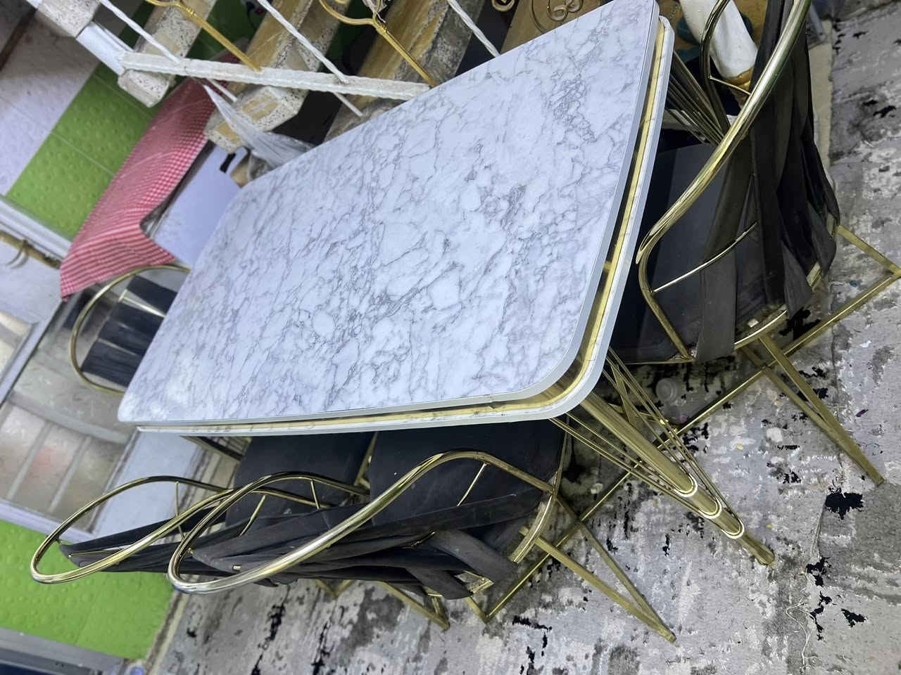 غراض للبيع نظيفاات كلش
سبب البيع مكان صغير  مكاني الحرية


**إذا كنت صاحب هذا الإعلان وتريد حذفه لأي سبب، رجاءا أرسل رسالة إلى الدعم الفني**