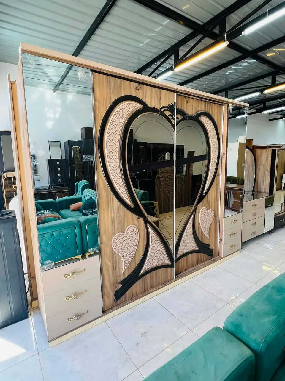 غرفه ترڪي🇹🇷 
8 قطع 
نضافه 90/💯
نضام سلايت 
السعر /650 قفل 
مع شد ونقل 🚚 داخل بغداد مجانآ
 باقي المحافظات بسعر مناسب


**إذا كنت صاحب هذا الإعلان وتريد حذفه لأي سبب، رجاءا أرسل رسالة إلى الدعم الفني**