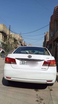 سيارة بي وايدي للبيع  موديل 2013 رقم بغداد باسمي سنوية وهزه جديدة   سي...