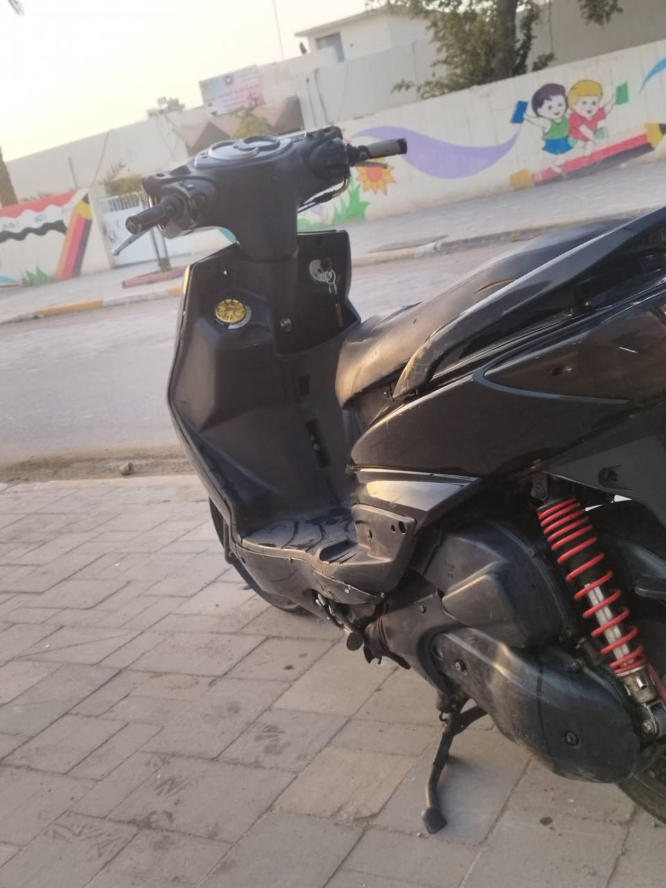 سلام عليكم دراجه سكنس فحل للبيع 
دراجه خير من الله محرك رياضي كلجات رياضي بلاد 
دراجه كفاله كفرات نضيفه السعر 750وبيها مجال 
عنوان بغداد المنصور ...الرقم ***********
