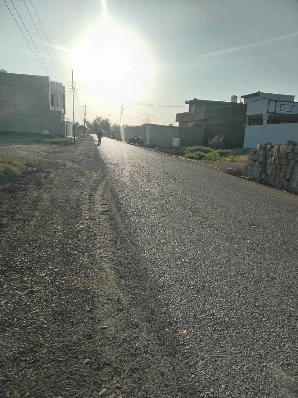 سلام او عليكم قطعة ارض للبيع  مستعجل بسعر مناسب مساحه ٣٠٠م ركن طابو سند٢٥ متوفر كافه الخدمات تبليط ومدارس وماء وجامع في ناحية كنعان منطقة البدعه استفسار اتصال السعر ٢٢ بيها مجال ***********
