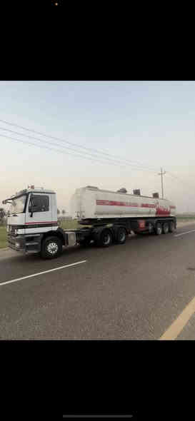 السلام عليكم اكتروس للبيع موديل 98تحويل ثاني يوم شاصي طويل حجم 
محرك 43 مجموعه كرواتي صفط 
قماره مكفوله كير عادي محرك مكفول 
السعر 285وبيه مجال العنوان الانبار
***********
