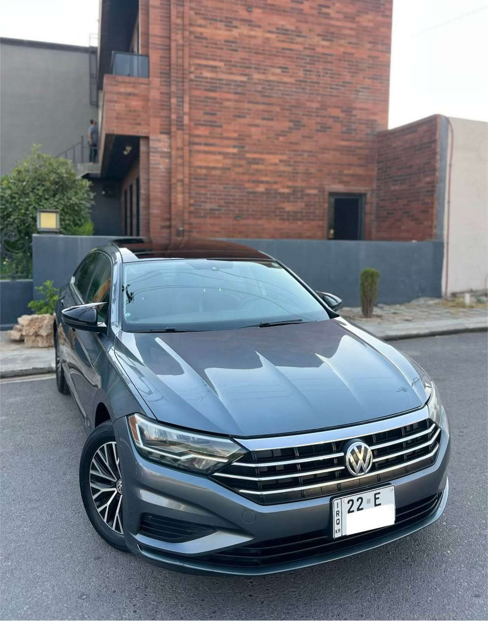 Jetta  2019  Se
پيش  و  پشت  كةپس
دوو  پارچة  تةنها  كليري  ئةمريكاية  بئ  داخلي  بئ  ئيرباگ
هةمووشتي  نوويية  بةناوي  خؤمة
يةك  دينار  مةسرةفي  تيدانية
*********** أربيل, العراق
