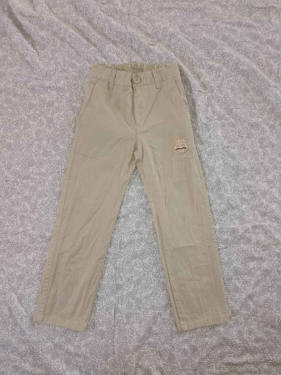 #متوفر توصيل 3 الاف طيل شهر رمضان المبارك
باله ملابس اطفال كل قطعه وسعرها من الف الفين تلث الاف  واحجام مختلفه 
#للحجز والاستفسار خاص


**إذا كنت صاحب هذا الإعلان وتريد حذفه لأي سبب، رجاءا أرسل رسالة إلى الدعم الفني**