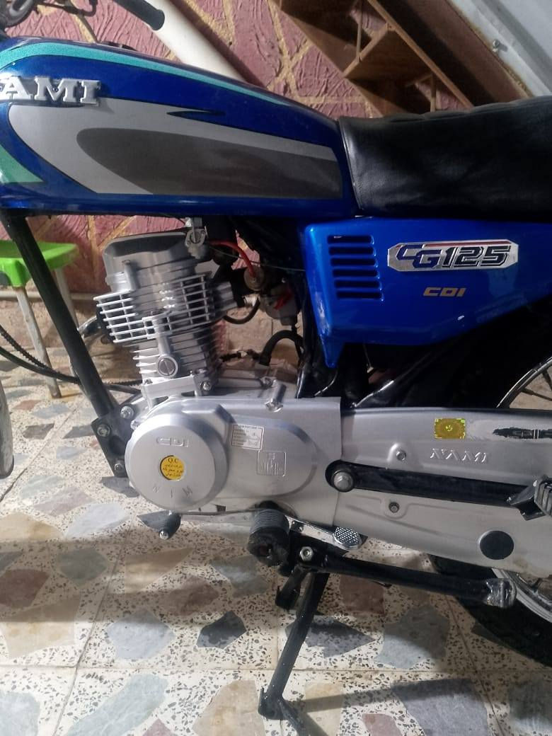 سلام عليكم نامة امتياز باب اول موديل 22 المكينه مامفتوحه شرط الشلعة والمعدل 
للتواصل ***********
خاص ما اجاوب•.... بوشي الميساني
