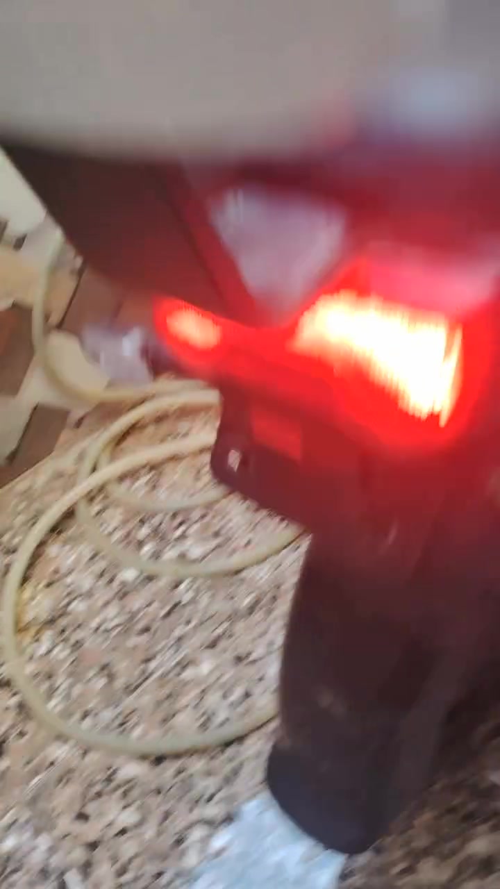 دراجه شحن للبيع جديده ب ٤٥٠من شركه الريان وياها شاحن و ٤ بطاريات


**إذا كنت صاحب هذا الإعلان وتريد حذفه لأي سبب، رجاءا أرسل رسالة إلى الدعم الفني**