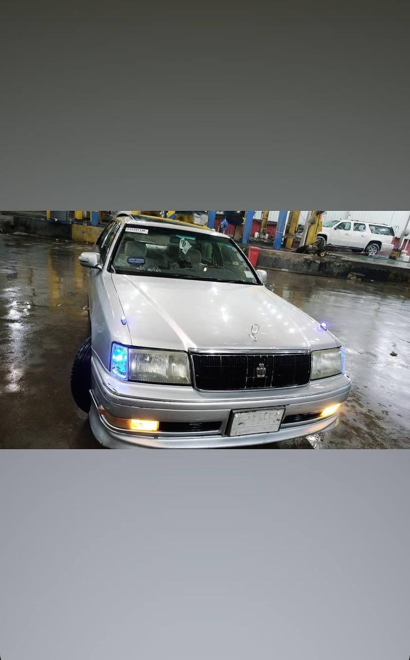 سلام عليكم راس ثور موديل 96 سياره كرستال بطاين وكشنات الفين كفالة من الكص ونقل جثه بسمي مداور ثاني يوم رقم انبار مشروع وطني  سعر.87 وبيها مجال
1.فتحه بلاديه سيارة
2.كير ومكينه حاويه vvti
3.حداديه خير من الله وتخم تاير جديد
4.شاشه تاب 4 سماعت ملكه
5.تحوير النجف فوك وجوه
*********** تصال وخادم
