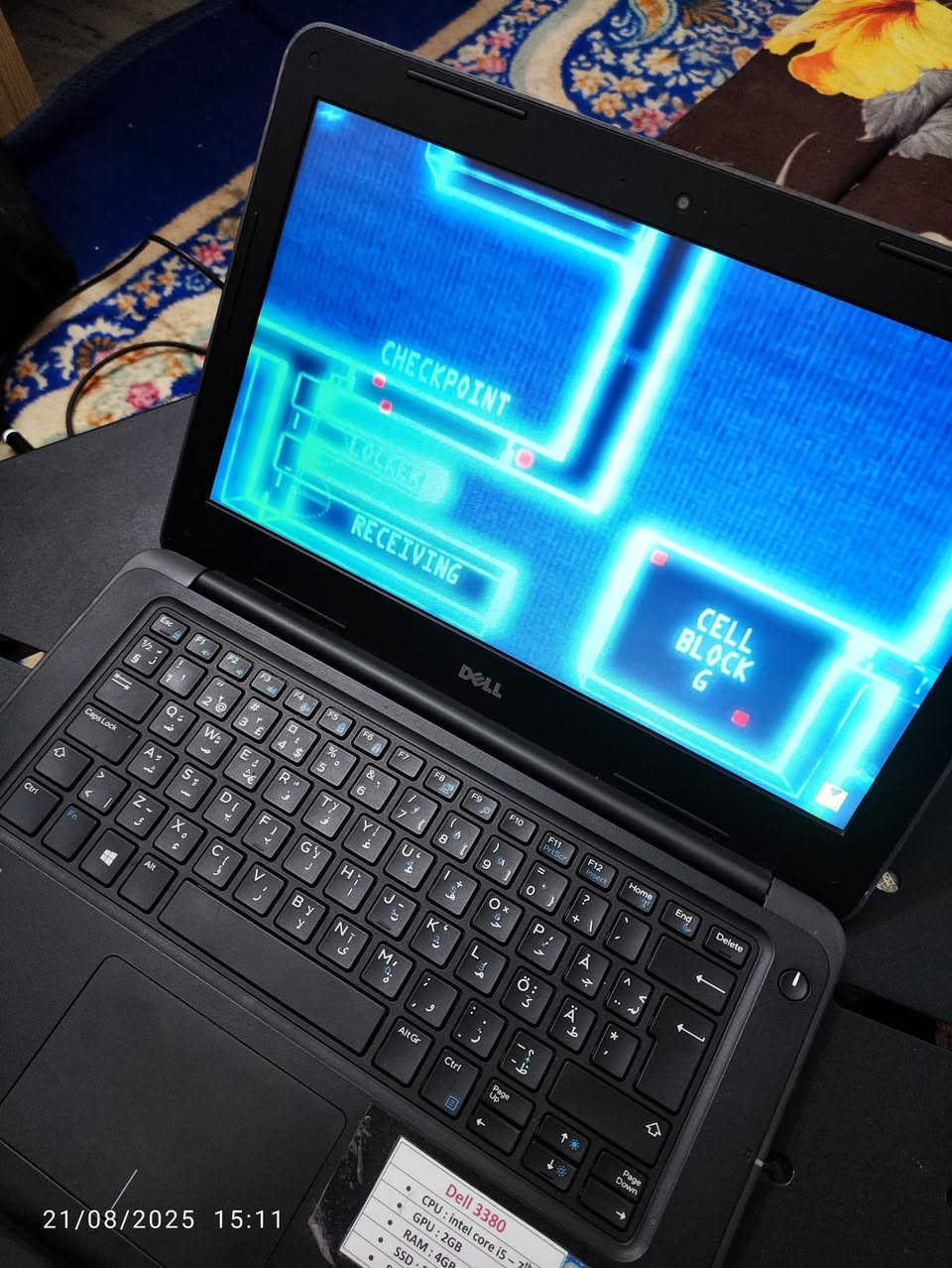 لابتوب DELL كور 5 جيل 7
ذاكره 256 جيجه رامات 4جيجه كرت شاشه 2 جيجه 
شاشه بنضام حمايه للعين مريحه بالاستخدام حجم 14 انش
كيبورد عربي انكليزي بلادي
بدون اي خلل او مشكله مكفول من كلشي ضمان بي
سعره قفل 225 الف
مكان العمارة قطاع 30
للتواصل ***********
متواجد واتساب وكذالك ماسنجر
