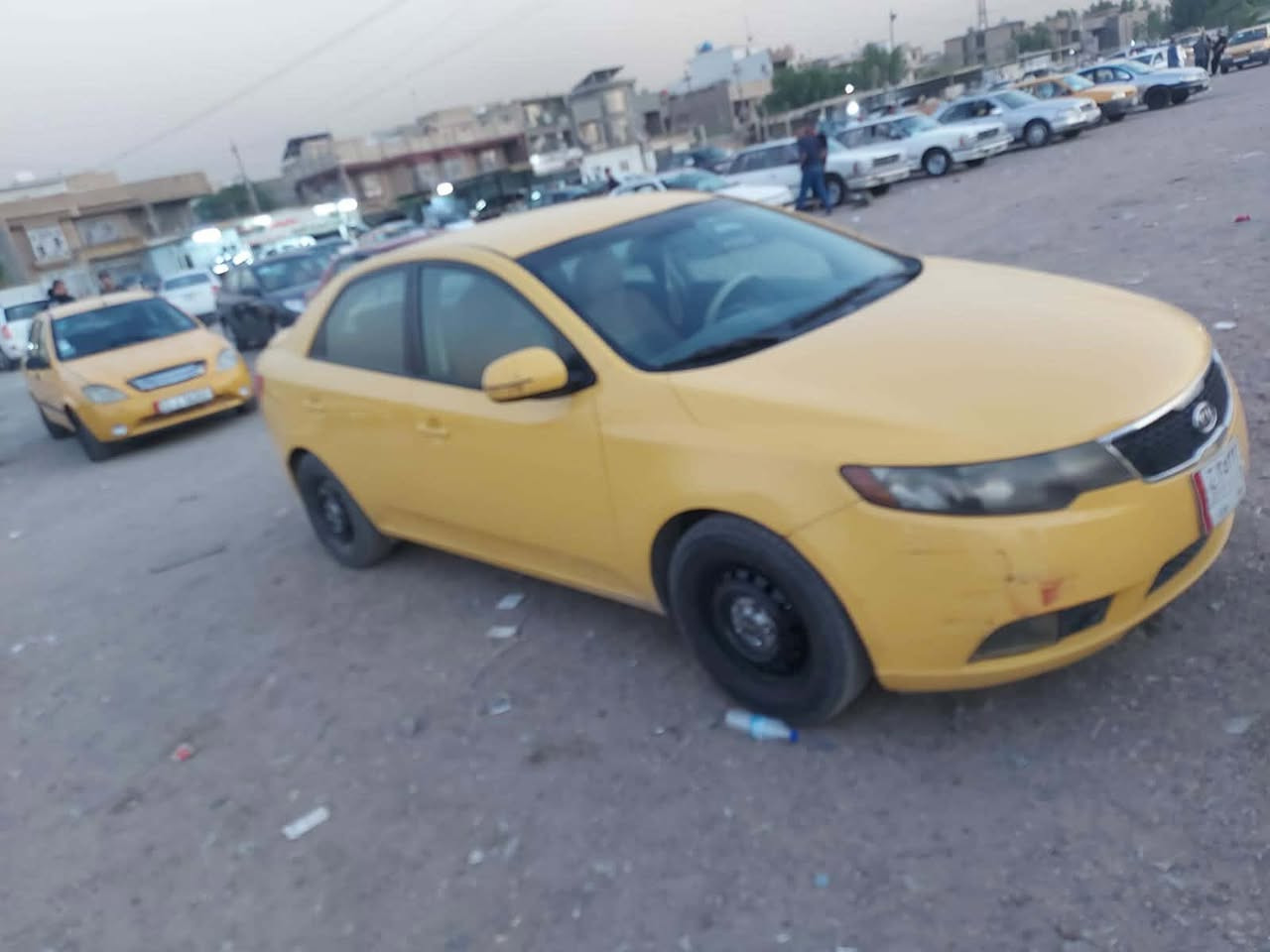 سلام عليكم
فورتي 2012 امريكي  2000 دووش

السعر 72 وبيها مجال بسيط

المحرك بي صوت 

رقم الهاتف ***********

العنوان ابو دشير
