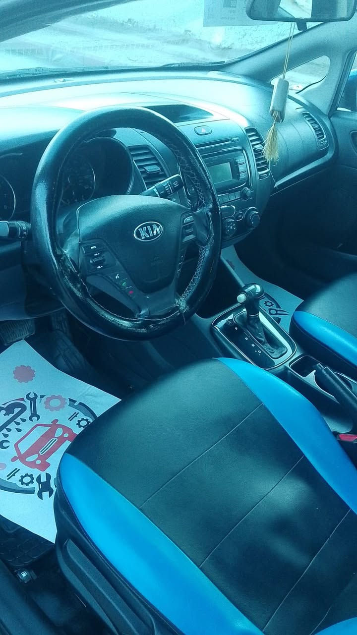 كيه فورتي ٢٠١٧ امريكي
كلين مقفوله من صبغ وضربه  
محرك 2000دوش 
بغداد حي الجهاد حي الحسين 
السعر ١٠٨
***********
