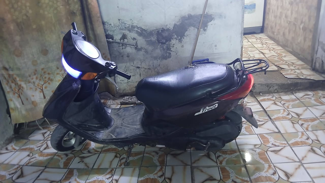 سلام عليكم دراجه بريز محرك مفتوح دراجه خير من الله شغاله هندر تحتاج راجز مال سلف و ستان تعليك شكله موضح بل صوره اوراقها ضايعه سعره 600  تجي تفحص يله تاخذه عجبتك بل عافيه عليك مكان بغداد ساحد عدن


**إذا كنت صاحب هذا الإعلان وتريد حذفه لأي سبب، رجاءا أرسل رسالة إلى الدعم الفني**