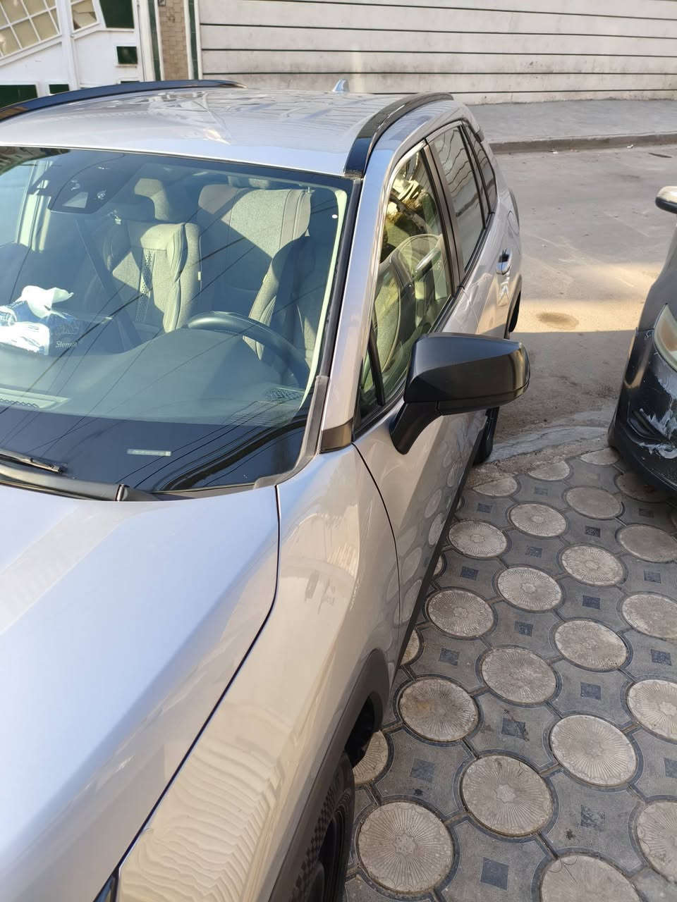 السلام عليكم
راف فور موديل 19 بغداد بسمي حادث دعاميه بدون اير باك كير محرك تبريد كلها جيد  سعر 19ونص ***********
