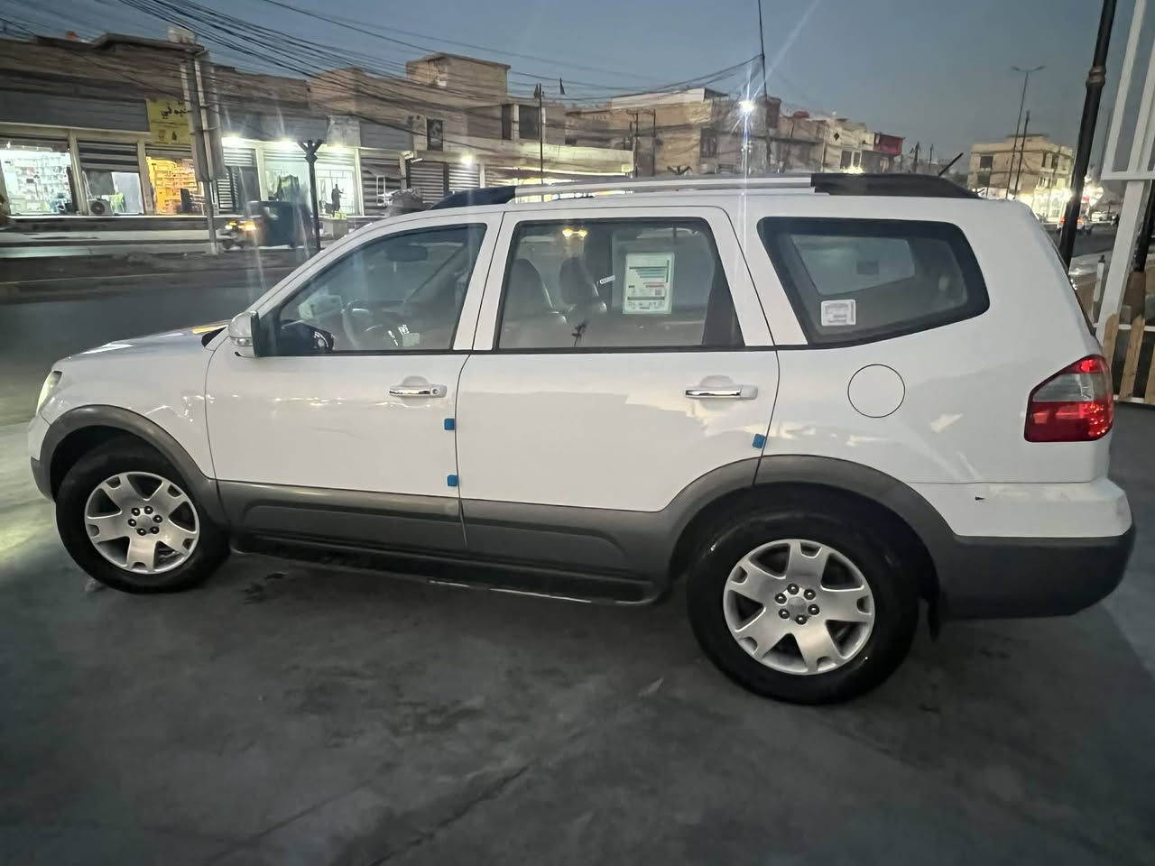 السلام عليكم مهافي للبيع رقم بصرة وارد خليجي ٢٠١٣ فول مواصفات 

كشنات تدفة تبريد 
كشن خزن 
زراك لايت 
حساسات خلفية وكامرة
مري كهرباء +شفط 
ستيرن كهرباء 
فور ويل 
تخم تاير 
تبريد ثلج ٣ قطع
ضرر سيارة تبديل بنيد + معجون جاملغ عكس سايق 
مكينة مجفته تجفيت عام غراض كله شركه 
سيارة مال جناي اي نقص مابيه سعر 143 بيه مجال مكان سيارة بغداد مدينة صدر للاستفسار اتصل على رقم***********
