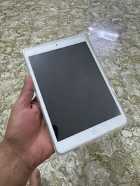 ايباد مني تو نضافة 100‎%‎ ويا قلم وكيبل  07809332006 تنزلة برامج من ال...