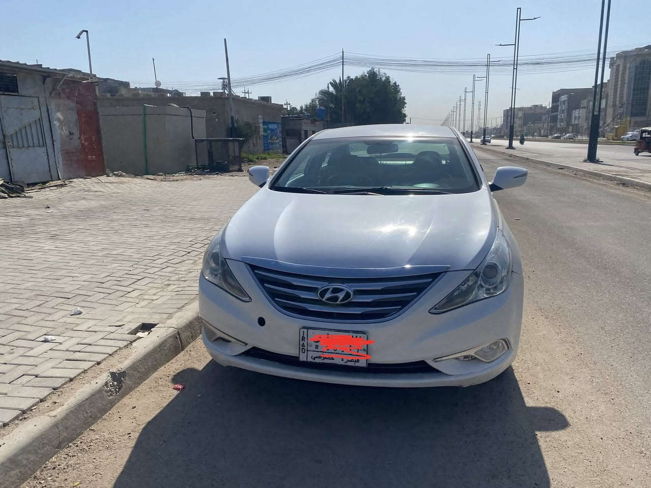 سلام عليكم سوناته وارد كوري موديل 14 رقم بصره تحويل سياره مكفوله من ضربه وتبديل بيه صبغ جامغ مامي بدون فتح وداير خلفي بقط سياره جاهزه من حداده تبريد تخم تاير شاشه كامه حساس تبريد قطعتين مكينه جديده مكان سياره البصره ربع شوارع تصال ***********
