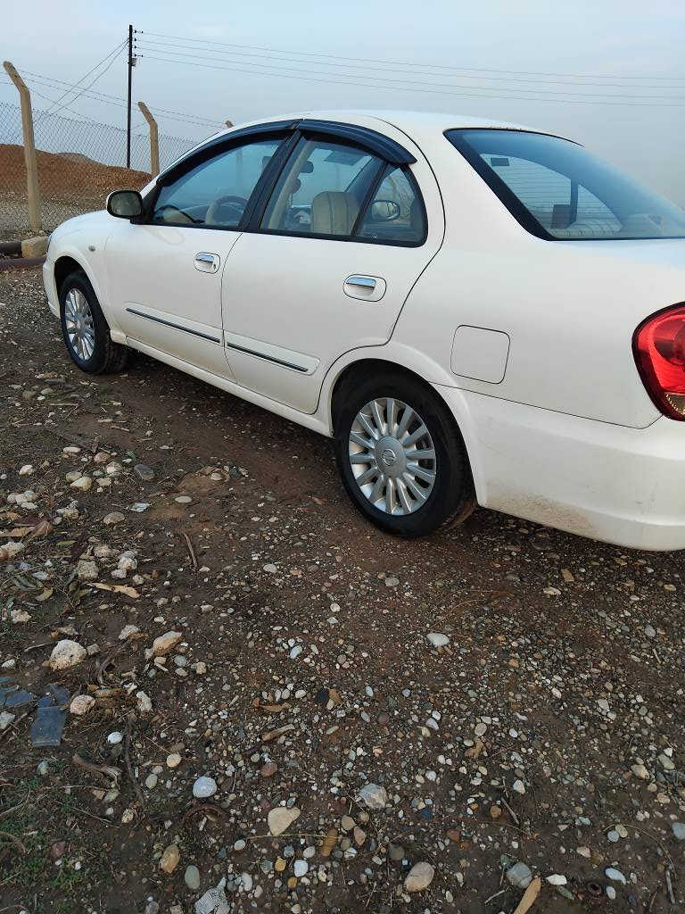 نيسان سةنى2010 گيرعادي بؤفرؤشتن  سةنةوى تازةية  تاكوو 2029 بةناوى خؤمةوةية نمونةية لةجوانيدا كةلةو كؤنترؤل و ناو فؤرميكاية  جوار تا
يةى تازة بؤ بةستراوة  سي بارجةو نيوى بؤياخة 
نرخى 92 گةلا مةجاليكى كةم 
***********
*********** كركوك, العراق
