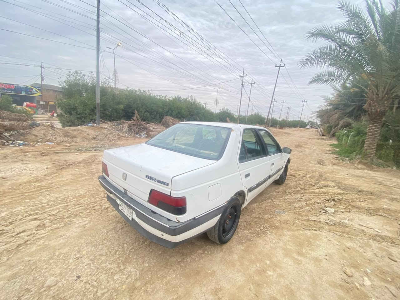 سلام عليكم بيجو 405 موديل 9 سنوية ساقطة من ال
18

راعيهة يريد مداور كوم حديد بنيد طاير سعر 13

مكاني ديوانية

***********

