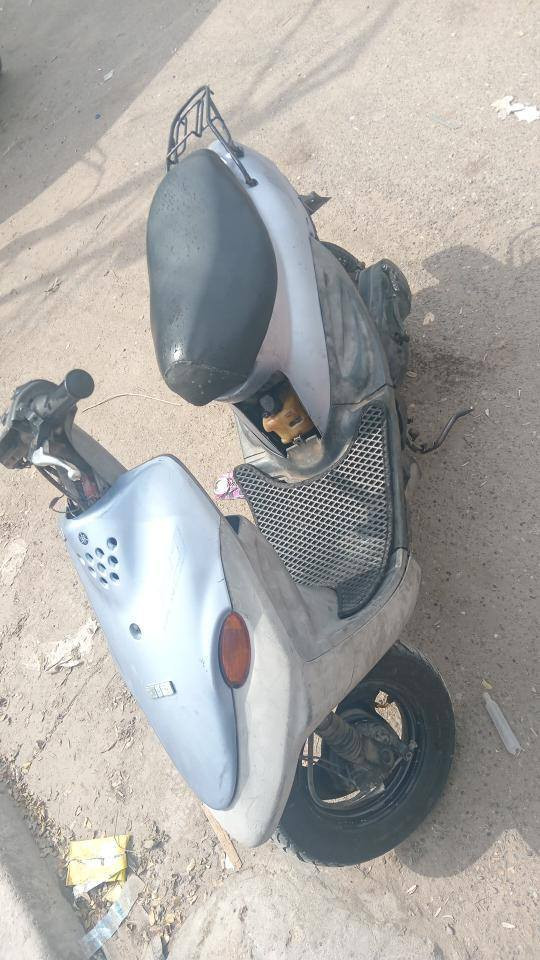 السلام عليكم
دراجه بيجي سرعه 60للبيع مكينه خير من الله خرسة
١٧٥وبية مجال  مكاني بغداد حي العامل قرب  بانزين خانة ***********
