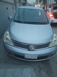 نيسان فيرسه • ٢٠١٠ • سمائي