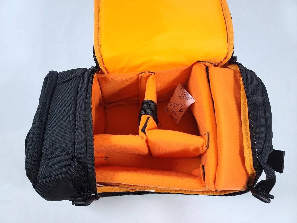 جنطه كامره ظهر لحمل كاميرا SLR - 9.25 × 7.5 × 16 بوصة، أسود، من ماركه  أمازون بيسكس


**إذا كنت صاحب هذا الإعلان وتريد حذفه لأي سبب، رجاءا أرسل رسالة إلى الدعم الفني**
