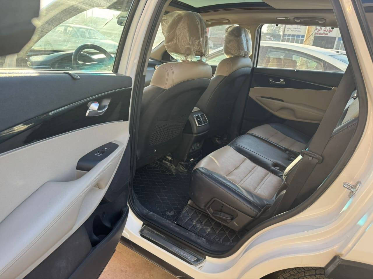 سلام عليكم 

للبيع سورنتو 2020  

خليجية رقم بغداد 

بصمة عدد 2

فول مواصفات 1/1 

اعلى فئة بالسورنتو 

6سلندر  كير 8سرعات فور ويل

4 وضعيات قياده سبورت / نورمان /ايكو / سمار

10 أيرباكات 

7راكب تبريد 3 قطع

 مري شفط اشاير بالمري

 جنطه ذكية بردات خلفية 

اريل نفكيشن حساس امامي خلفي

5 كاميرات محيطه هندبريك بصمة

 كشنات جلد تدفئه تبريد كهرباء 

السيارة مكفوله كفاله عامه 

من الصبغ والبارد والتبديل والرصعات

حته الدعاميات كفاله عامه 

شرط السونار

كير محرك بوضع الشركة 

ماشية حقيقي 64 وين ميعجبك افحص 
 

مكان السيارة بغداد السعر 278وبيها مجال بسيط 

الاستفسار ***********
***********
